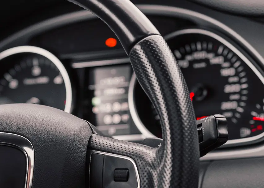 कार सामानहरू: तपाईंको कारको प्रदर्शन र सुरक्षाको सुरक्षा गर्ने पर्दा पछाडिको नायक